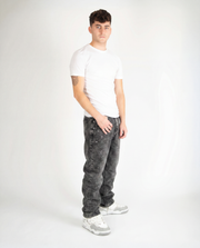 “Secret” loose jeans