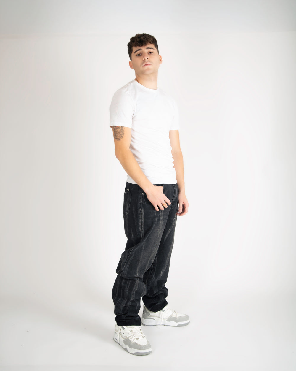 "Spider" loose jeans