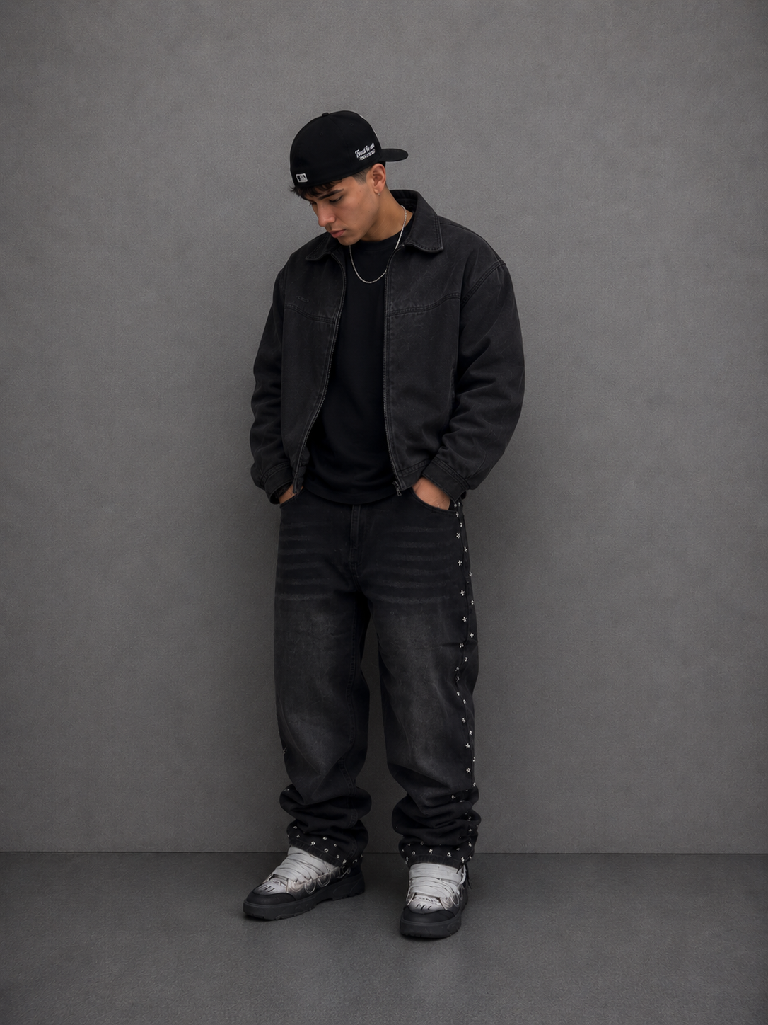 “StarBlack” Loose jeans