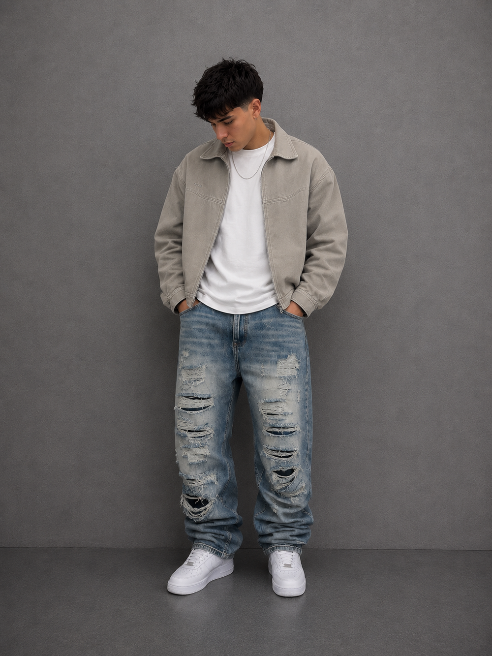 Ripped Loose Jeans