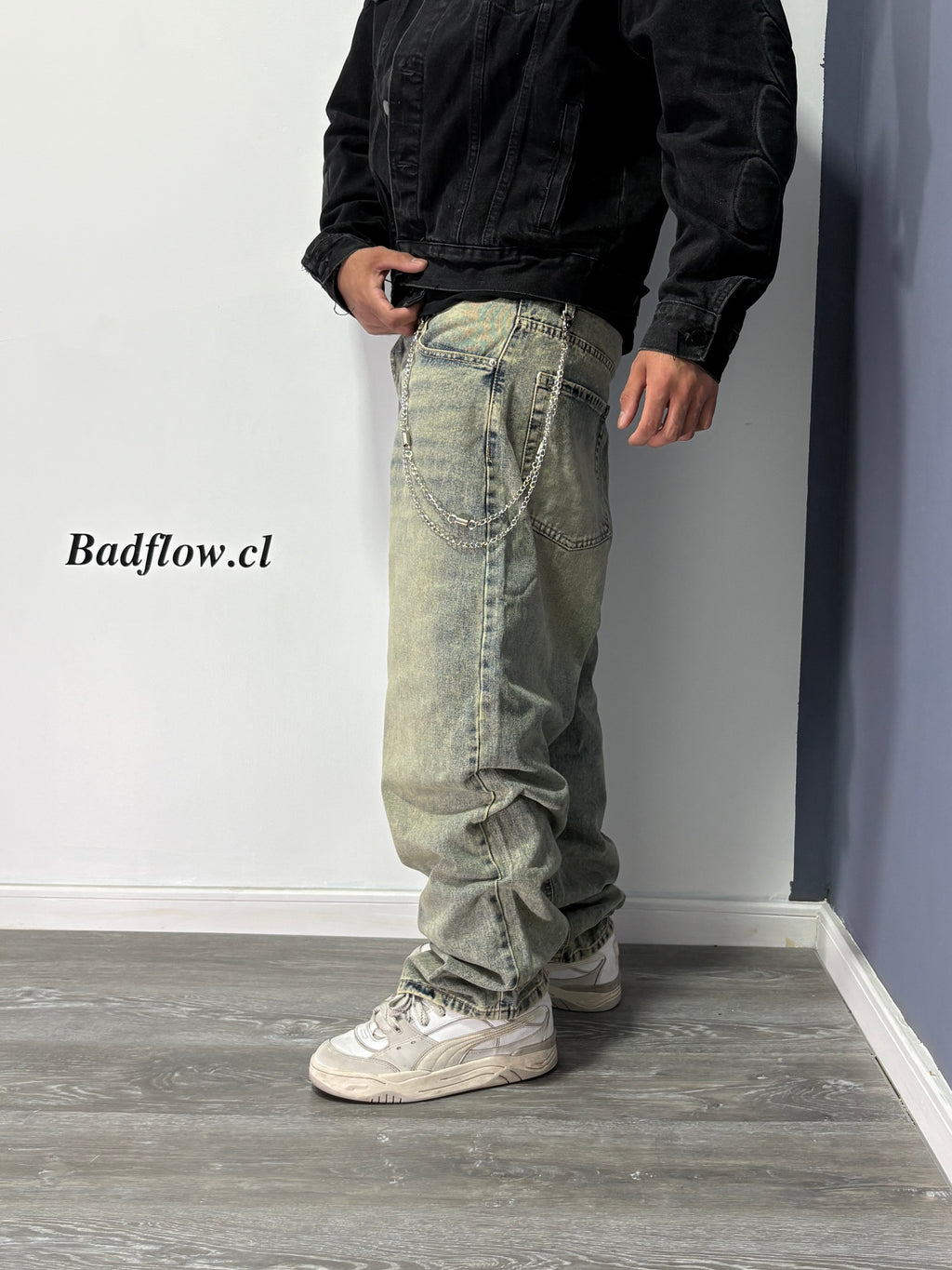 Wasp Baggy Jeans