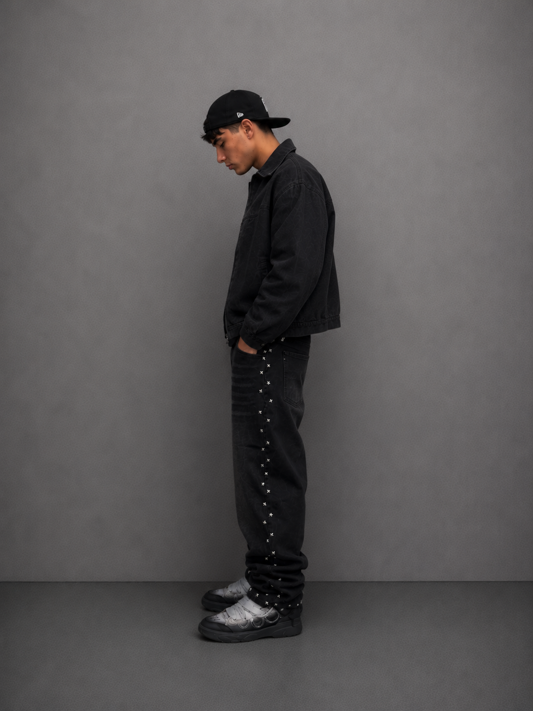 “StarBlack” Loose jeans